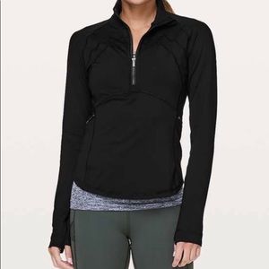 NWOT Front of the pack 1/2 zip